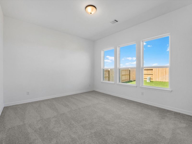 Spacious, unfurnished interior of a new home in Emory Glen, Magnolia (Image 16).