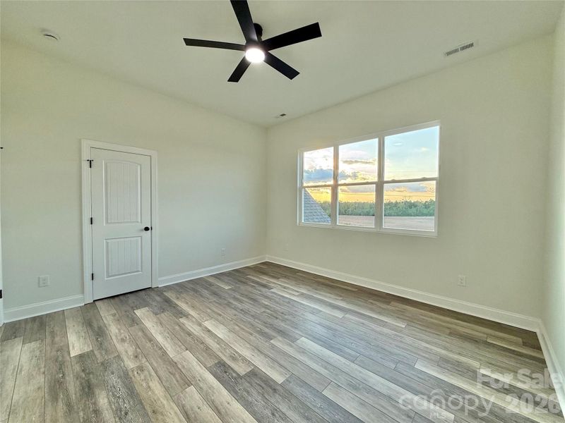 Spacious, unfurnished interior of a new home in , Waxhaw (Image 19).