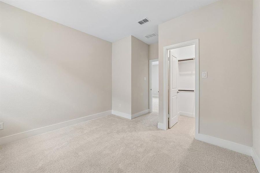 Spacious, unfurnished interior of a new home in Lexington Frisco, Frisco (Image 26). Spacious, unfurnished interior of a new home in Lexington Frisco, Frisco (Image 26).
