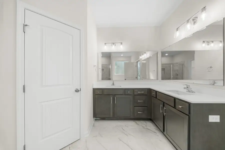 Furnished interior view inside a new home in Ramsey Landing, Rincon (Image 10).