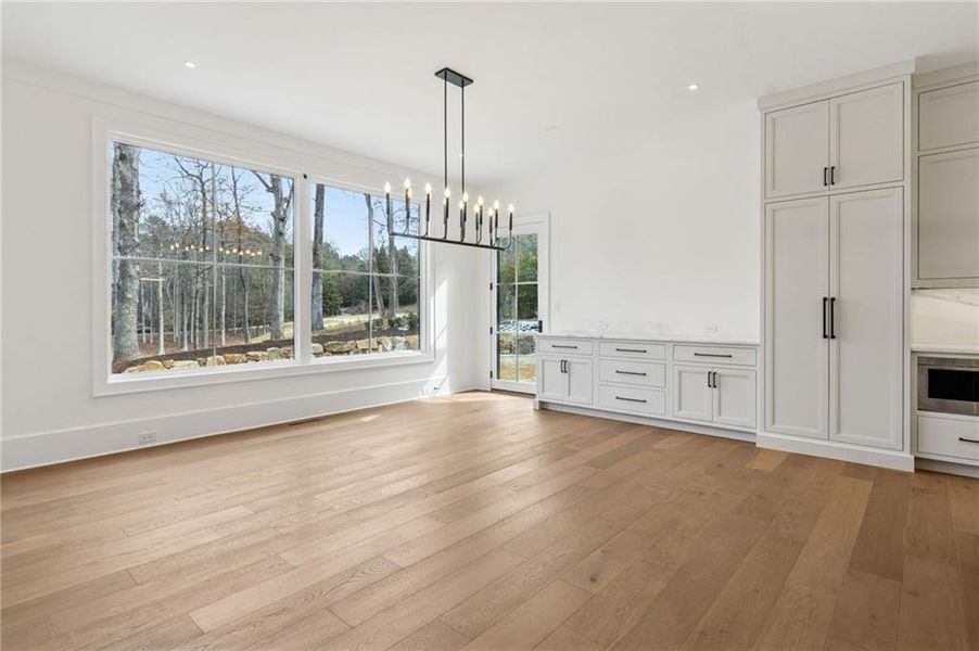 Spacious, unfurnished interior of a new home in , Suwanee (Image 76).