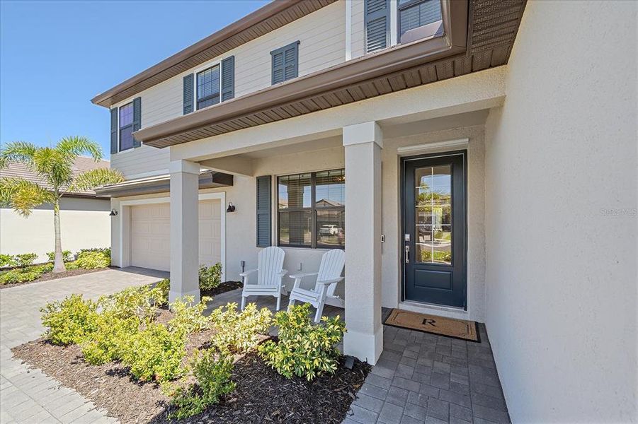 Exterior details and patio area of a home in , Bradenton (Image 22).