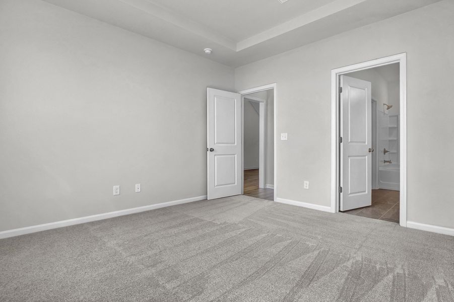 Spacious, unfurnished interior of a new home in Grand Park, Leland (Image 18).