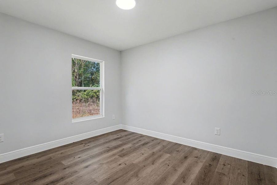 Spacious, unfurnished interior of a new home in , Ocala (Image 20).