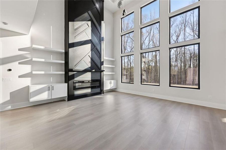 Spacious, unfurnished interior of a new home in , Auburn (Image 21).