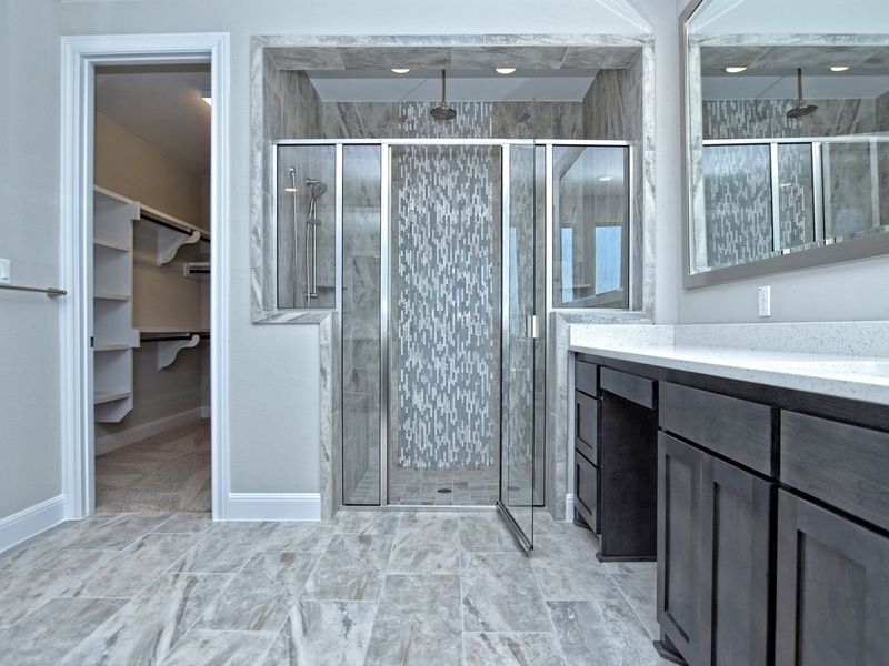 Representative furnished interior of a home built from the San Simeon I by Giddens Homes in Clearwater Ranch, Liberty Hill (Image 290).