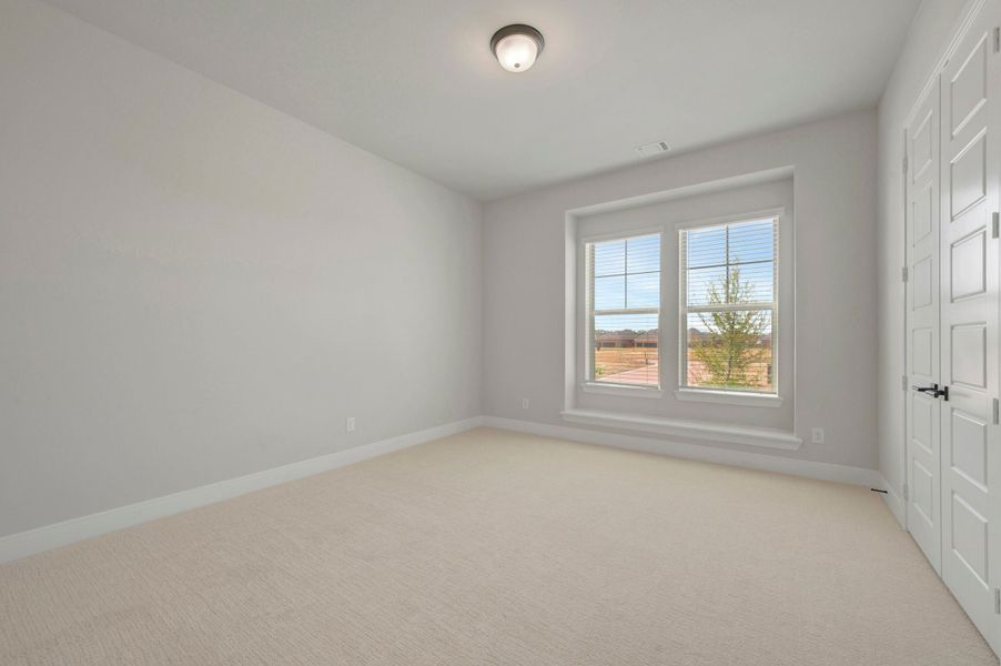 Representative unfurnished interior of a home built from the The Riverdale by David Weekley Homes in Elements at Viridian - Traditional Series, Arlington (Image 9).