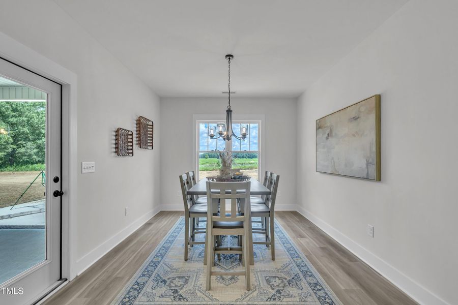 17-4518 Fairhaven Dr-14