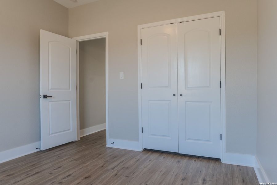 Spacious, unfurnished interior of a new home in , Lytle (Image 22).