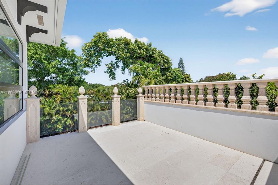 Exterior details and patio area of a home in , Biscayne Park (Image 22).