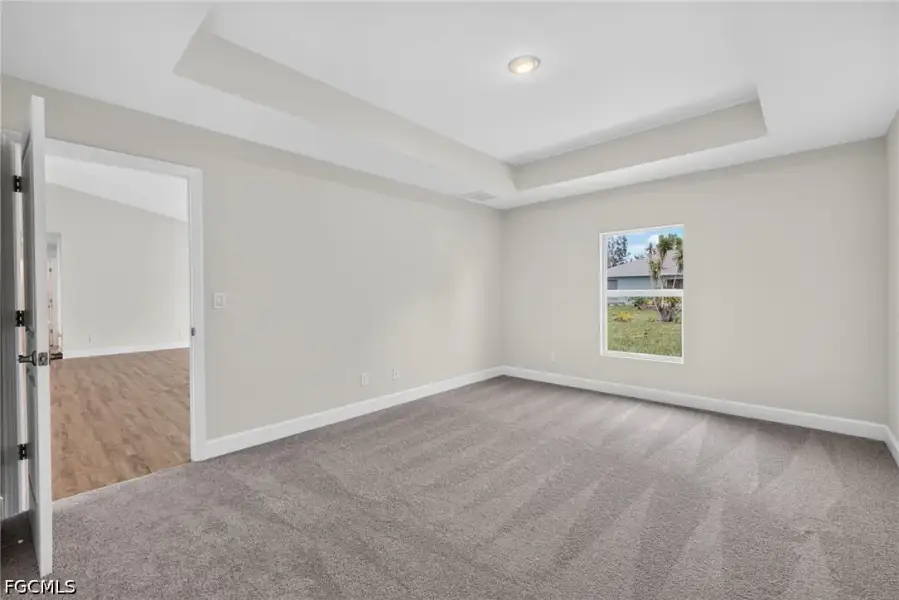Spacious, unfurnished interior of a new home in Cape Coral, Cape Coral (Image 25). Spacious, unfurnished interior of a new home in Cape Coral, Cape Coral (Image 25).