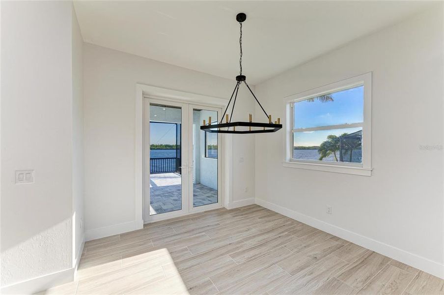 Spacious, unfurnished interior of a new home in , Punta Gorda (Image 41).