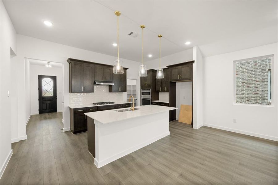 704 Tyronza- Kitchen-1 704 Tyronza- Kitchen-1