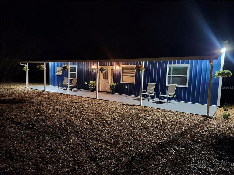 Exterior details and patio area of a home in , Hudson (Image 21).