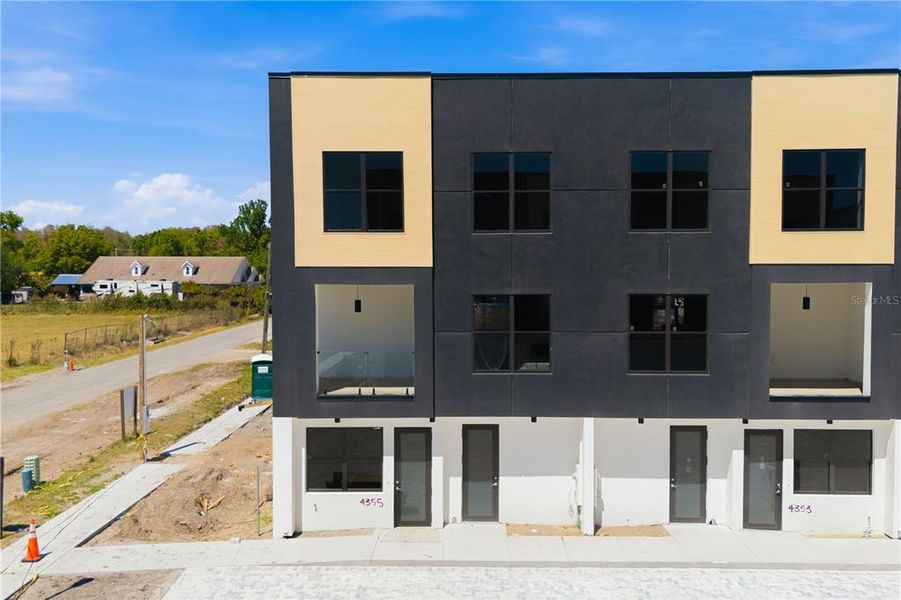 Image 16 of a home in .