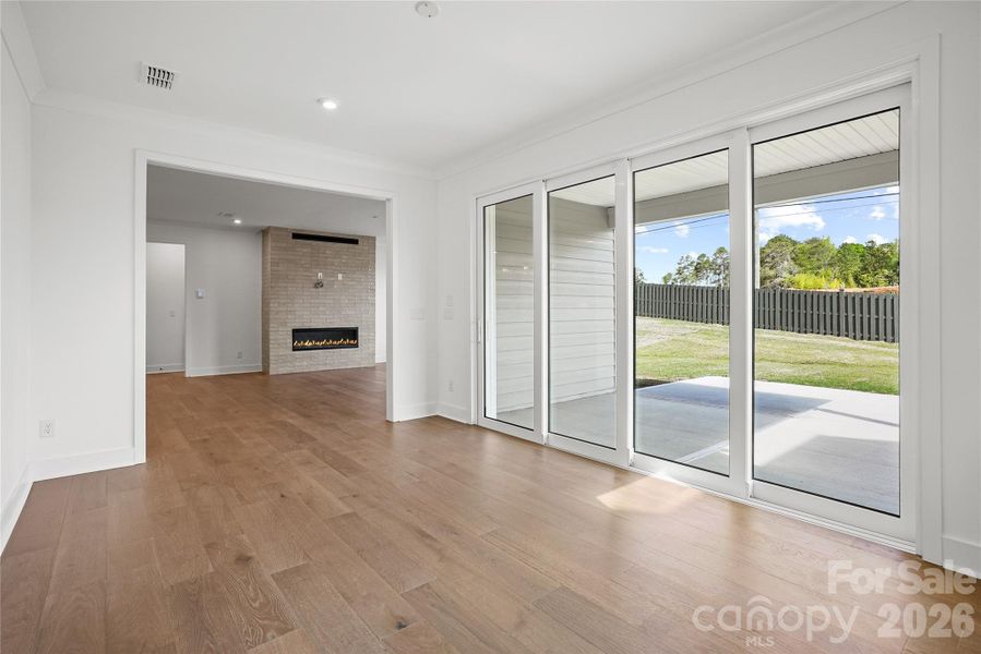 Spacious, unfurnished interior of a new home in Parkside Crossing, Charlotte (Image 21).