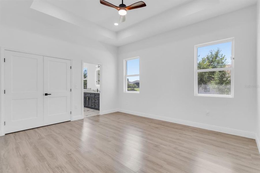 Spacious, unfurnished interior of a new home in , Haines City (Image 34).