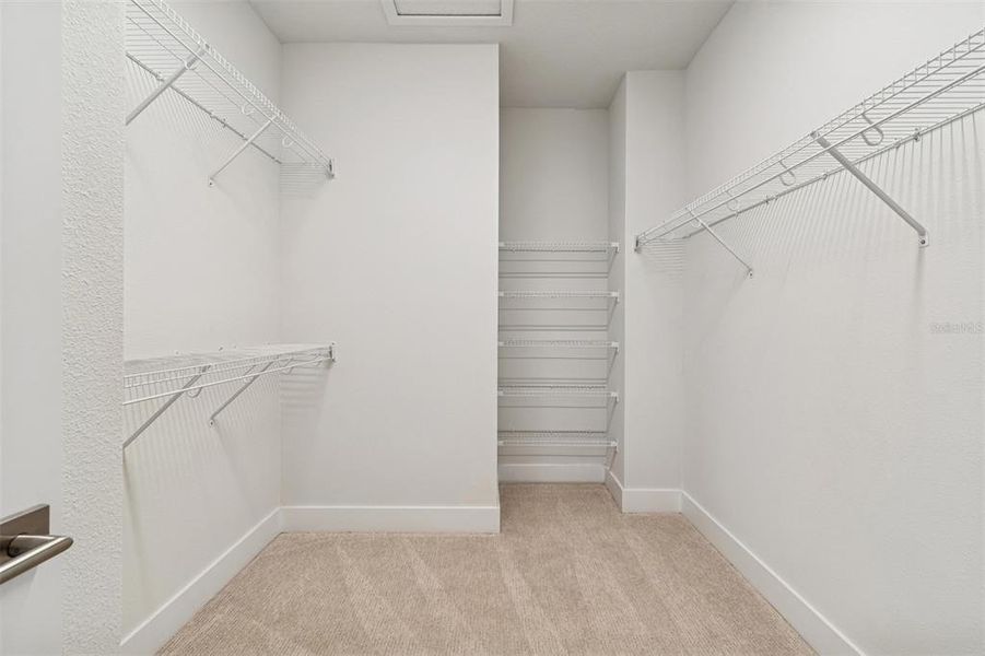 Spacious, unfurnished interior of a new home in Apex at Seminole Heights, Tampa (Image 16).