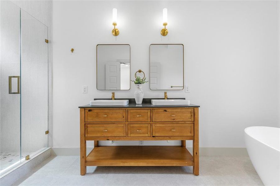 Furnished interior view inside a new home in , Dallas (Image 10). Furnished interior view inside a new home in , Dallas (Image 10).