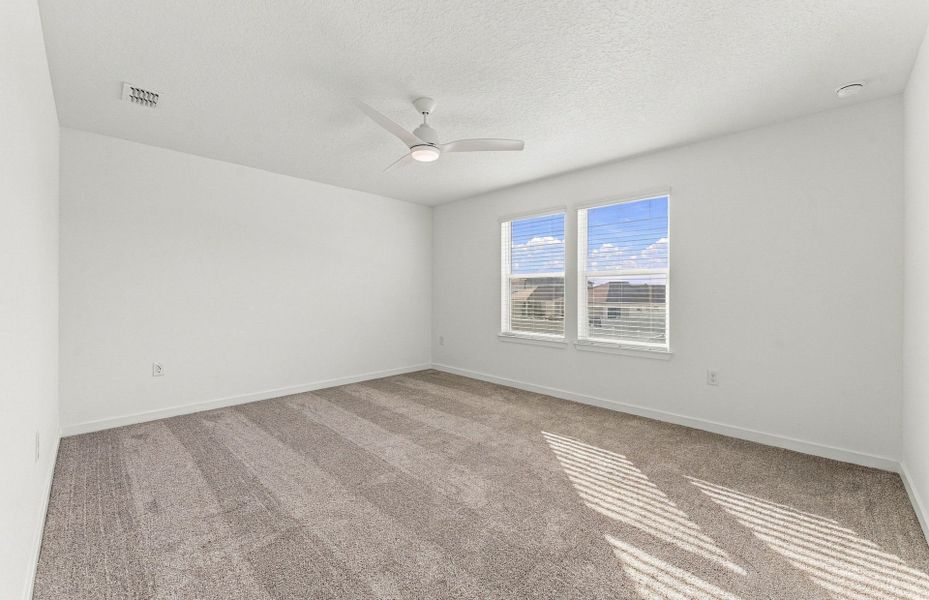 Spacious, unfurnished interior of a new home in Caldera, Spring Hill (Image 14).