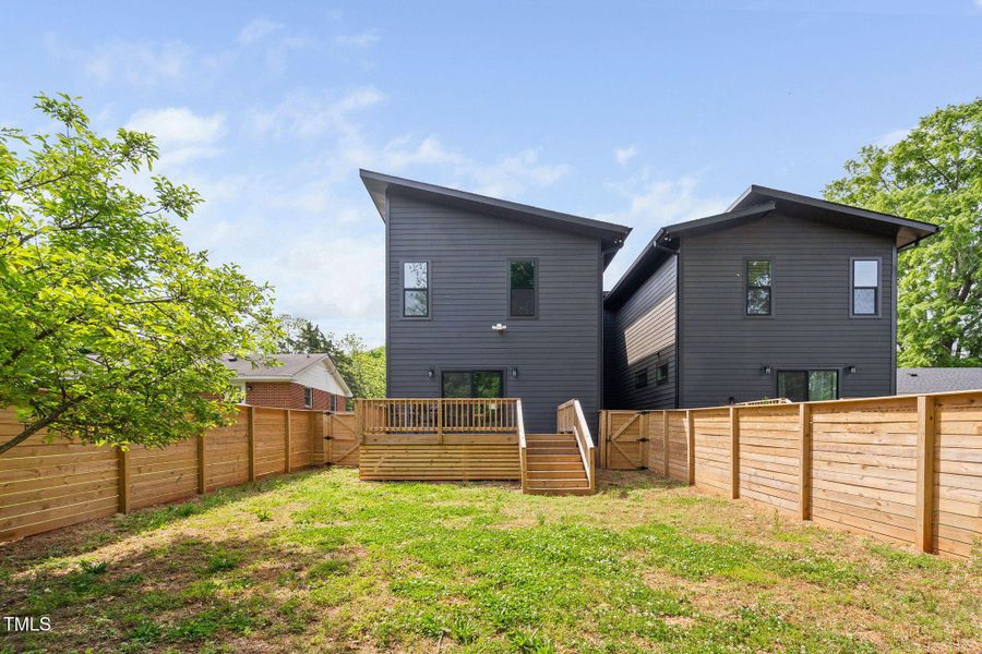 11-web-or-mls-2325-sheffield-rd-102 11-web-or-mls-2325-sheffield-rd-102