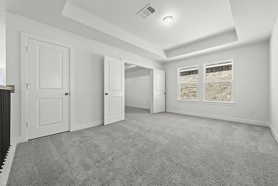 Spacious, unfurnished interior of a new home in Jordan Ranch, Katy (Image 23).