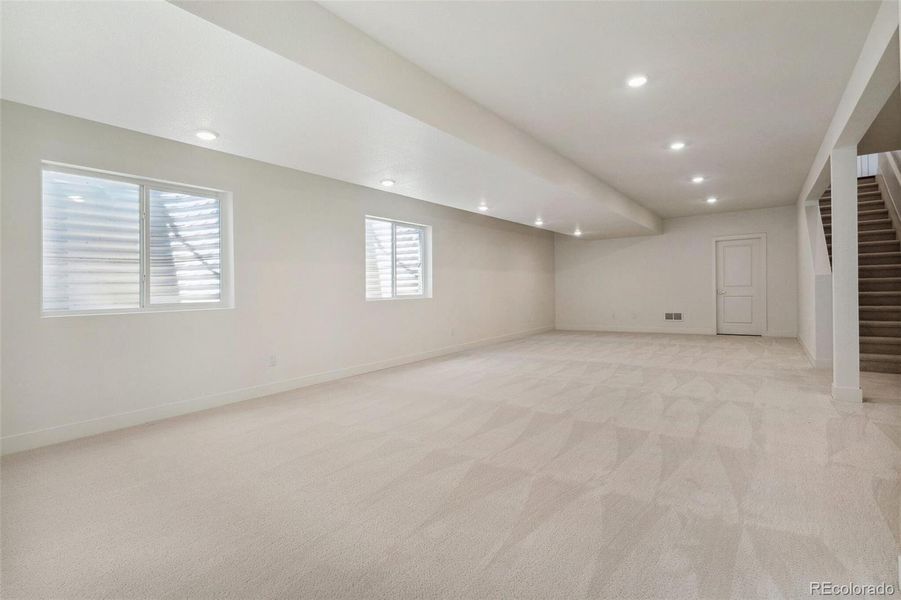 Image 34 of a home in Windsong.