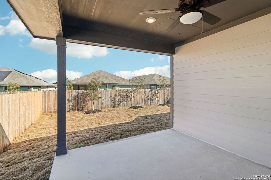 Exterior details and patio area of a home in Catalina, Converse (Image 20).