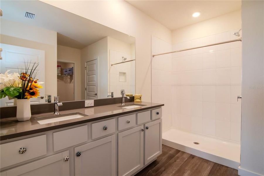 Furnished interior view inside a new home in Epperson, Wesley Chapel (Image 7).