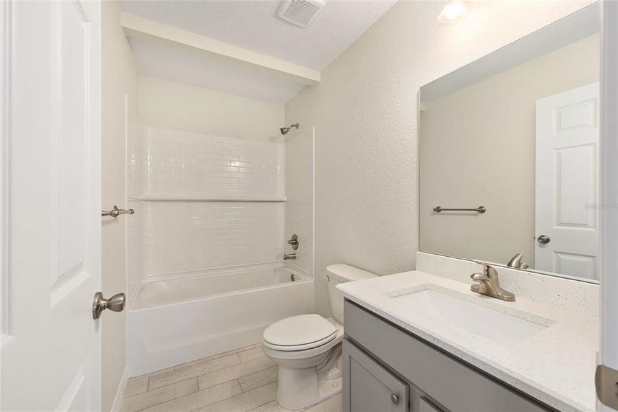 Furnished interior view inside a new home in , Ocala (Image 10).