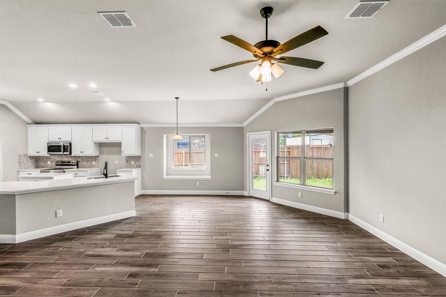 Spacious, unfurnished interior of a new home in , Josephine (Image 18).