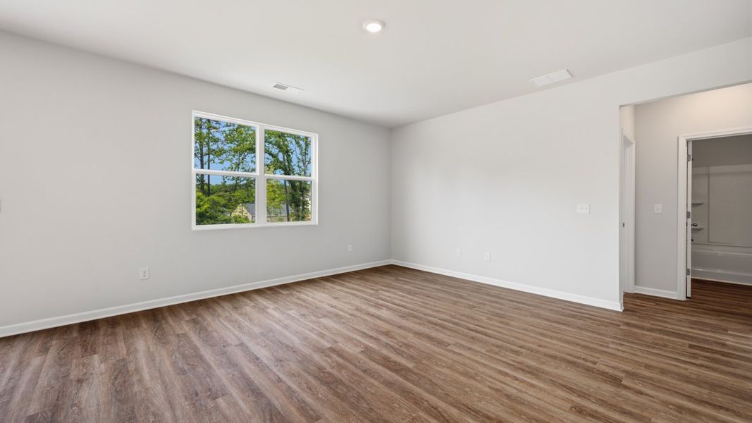 Spacious, unfurnished interior of a new home in The Preserve at Agricultural Village, Perry (Image 20).