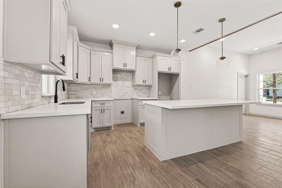 Furnished interior view inside a new home in , Hempstead (Image 11).