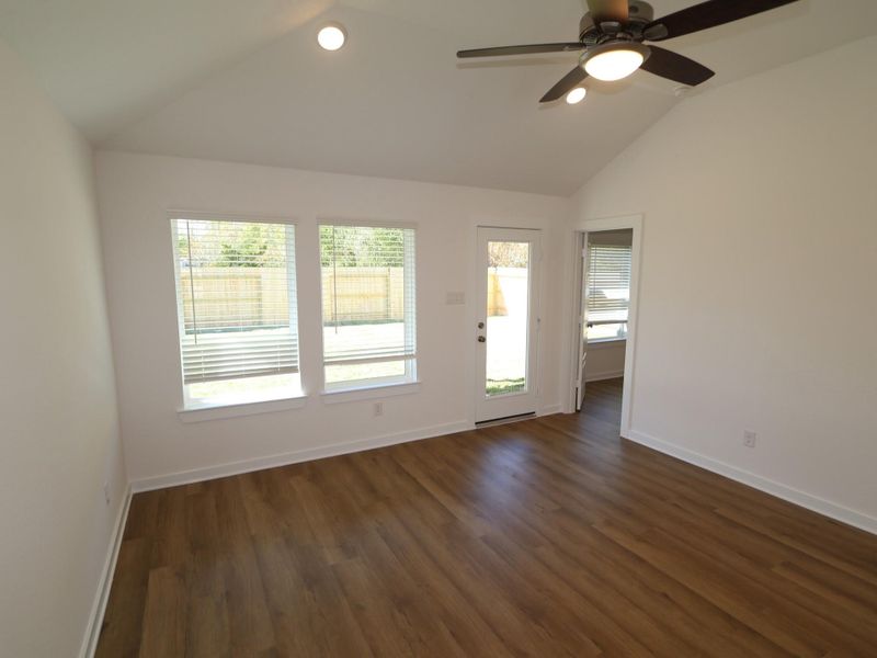Spacious, unfurnished interior of a new home in Ambrose, La Marque (Image 12). Spacious, unfurnished interior of a new home in Ambrose, La Marque (Image 12).