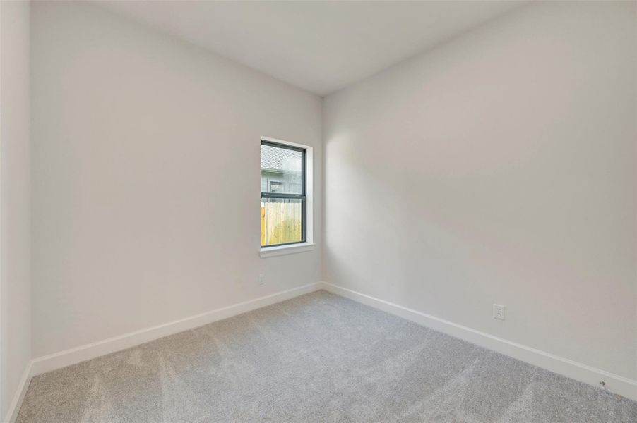 Spacious, unfurnished interior of a new home in Sienna - Landmark Row Collection, Missouri City (Image 14).