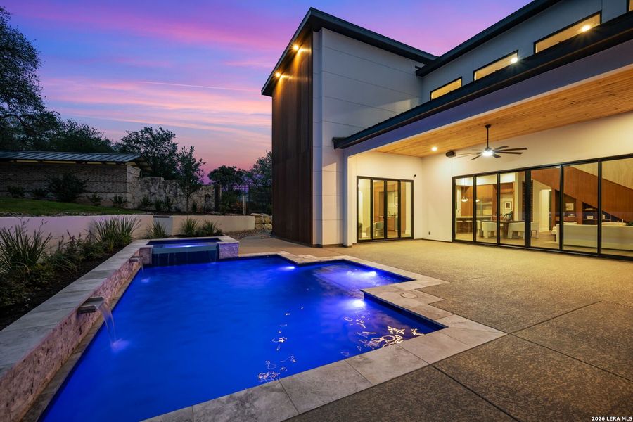 Exterior details and patio area of a home in , San Antonio (Image 27).