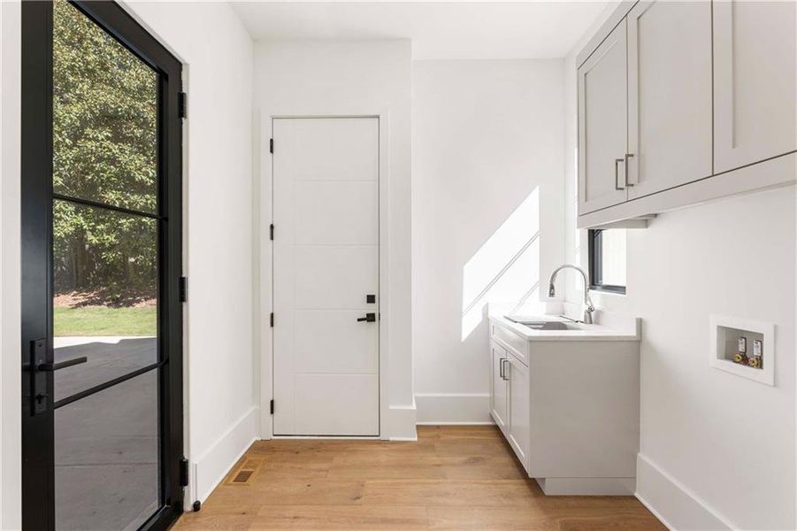 Furnished interior view inside a new home in , Sandy Springs (Image 50).