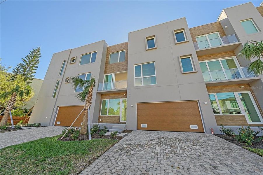 Image 46 of a home in .