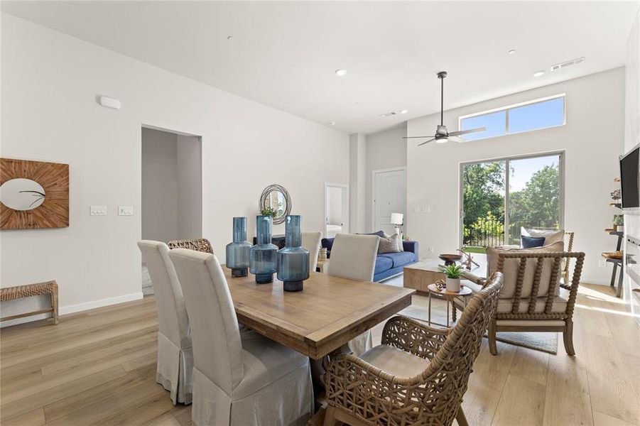 Furnished interior view inside a new home in Cottonwood Creek, Wylie (Image 5).