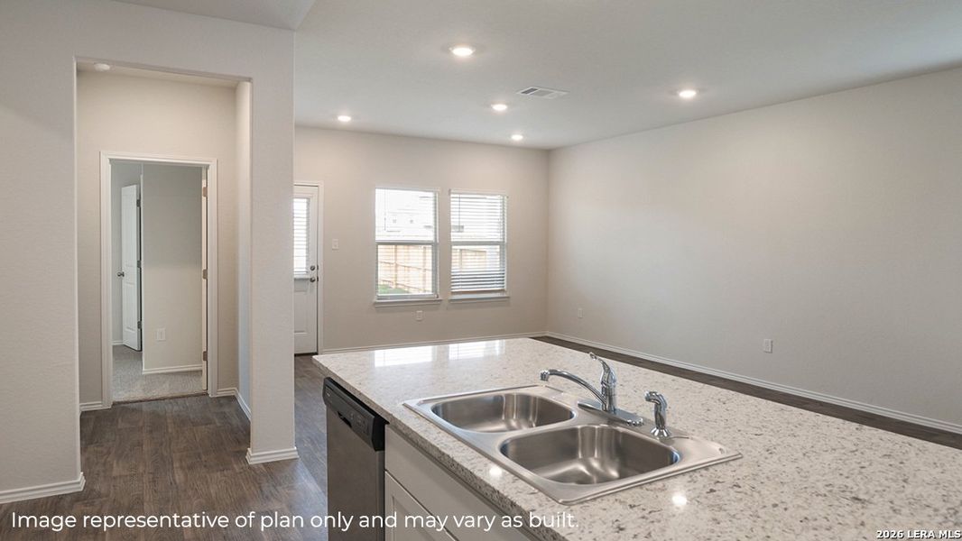 Image 27 of a home in Seneca Trails.