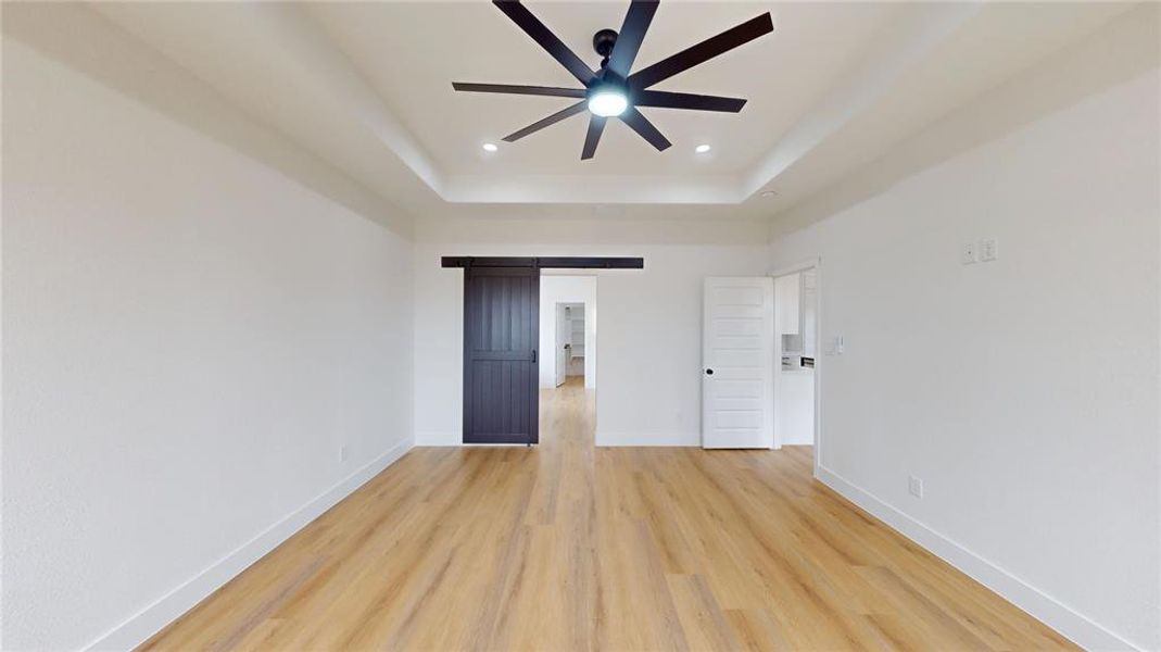 Spacious, unfurnished interior of a new home in , Greenville (Image 14).