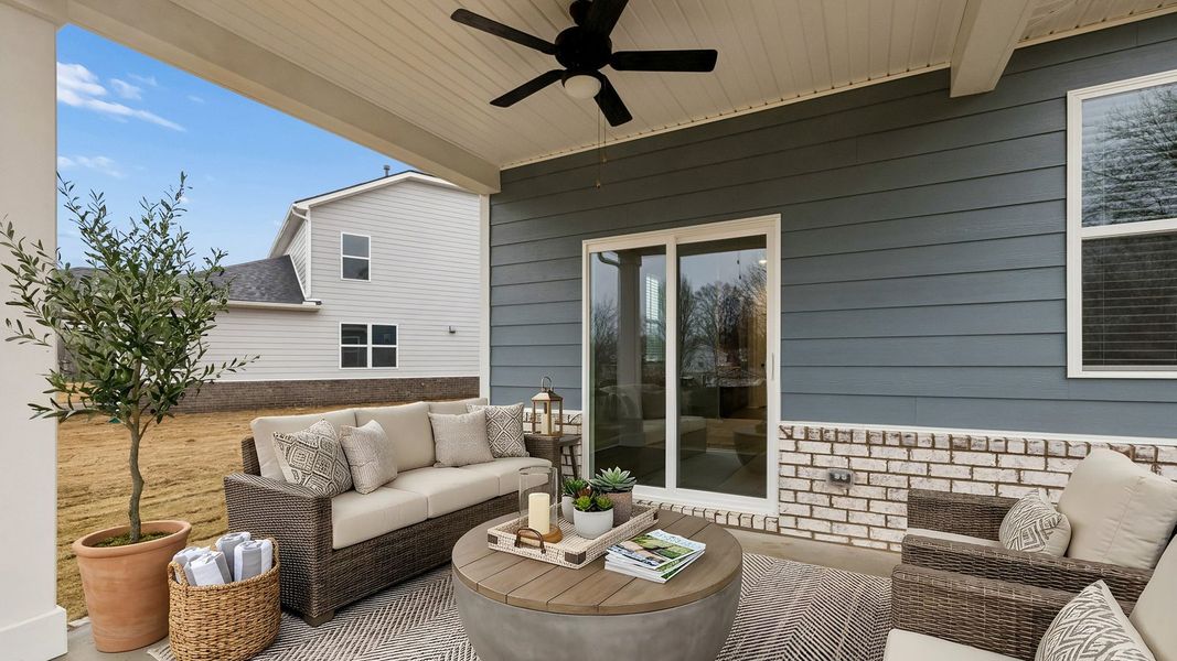 Representative exterior details of a home built from the Embry by D.R. Horton in Harvest Point, Spring Hill (Image 3).