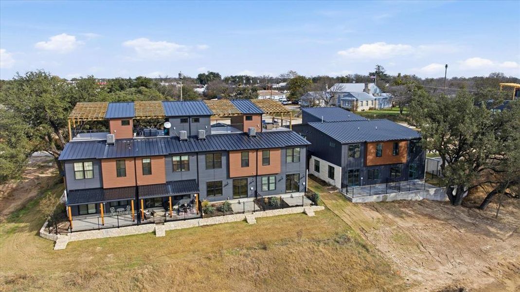 Image 33 of a home in .