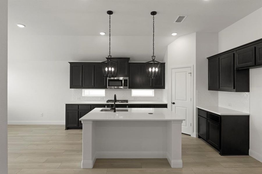 13. 3817 Prairie Chapel - Kitchen