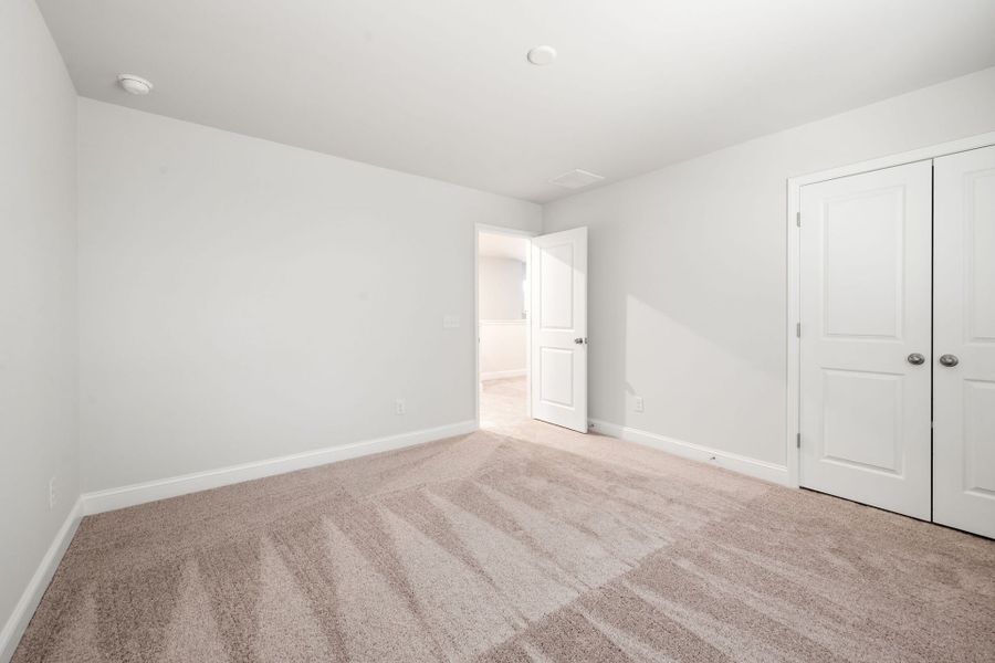 Spacious, unfurnished interior of a new home in Waterways, Richmond Hill (Image 32). Spacious, unfurnished interior of a new home in Waterways, Richmond Hill (Image 32).