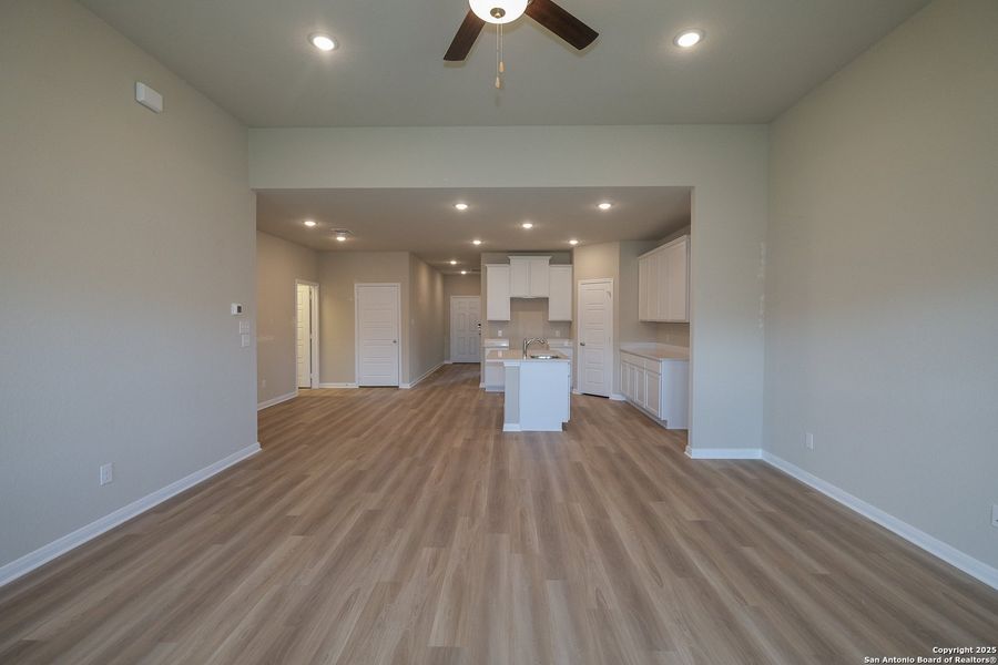 Image 42 of a home in Hunters Ranch.