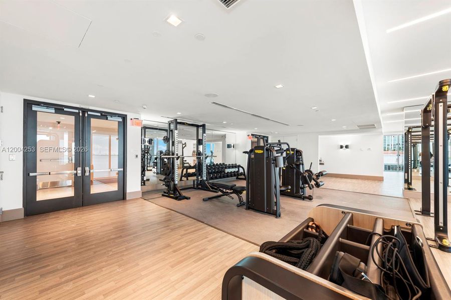 Community amenities in , Miami (Image 68).