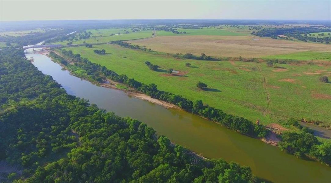 Brazos River w/ Boat Ramp access