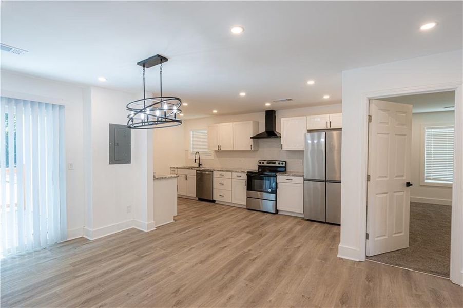 Furnished interior view inside a new home in , Atlanta (Image 39).