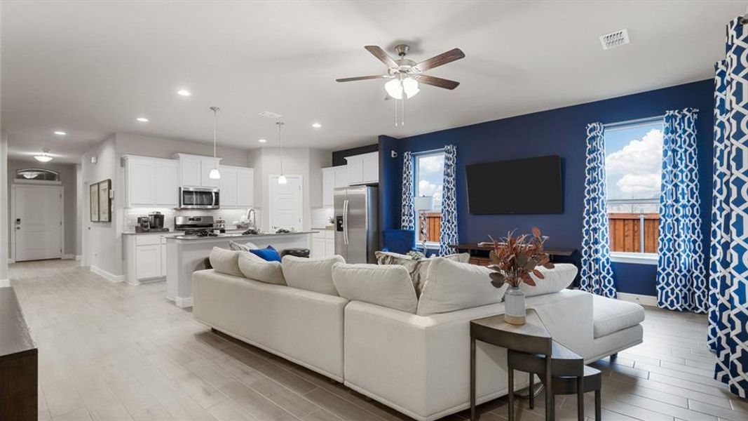 Furnished interior view inside a new home in Legado, Cleburne (Image 19). Furnished interior view inside a new home in Legado, Cleburne (Image 19).